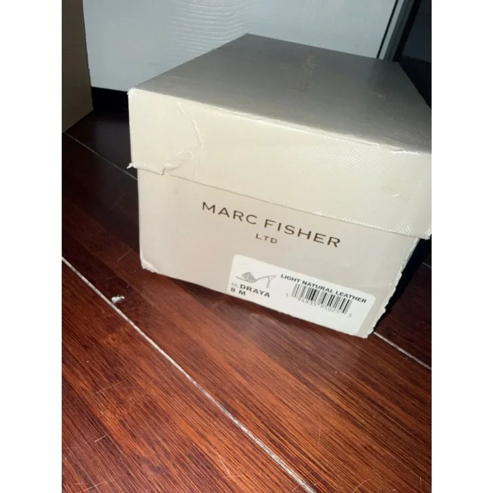Marc Fisher Braided Cream Slide Heels - Excellent Condition - Size 8 - With Box